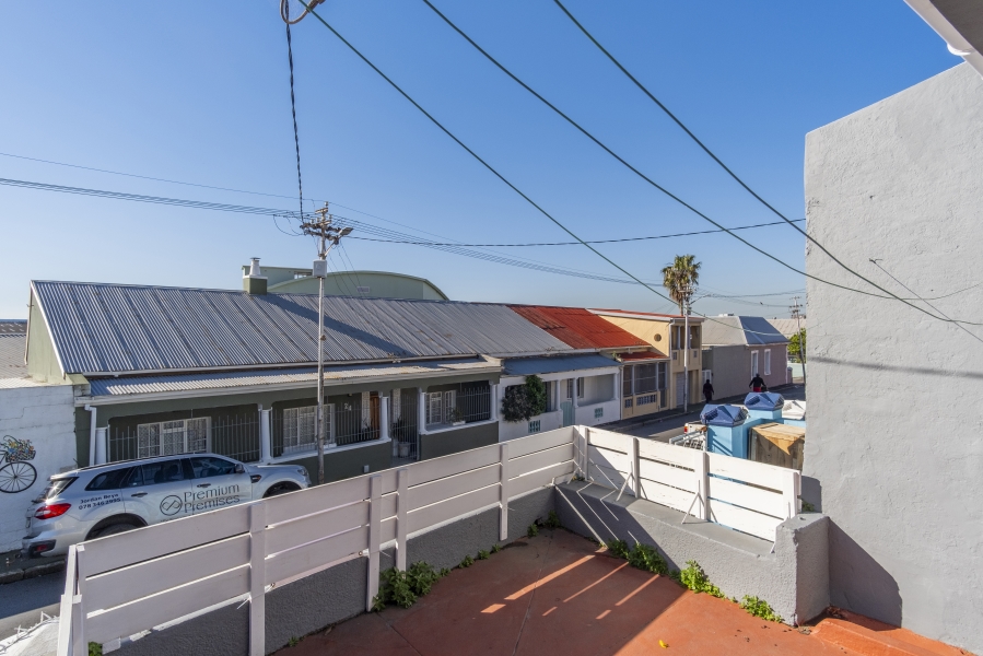 3 Bedroom Property for Sale in Woodstock Western Cape